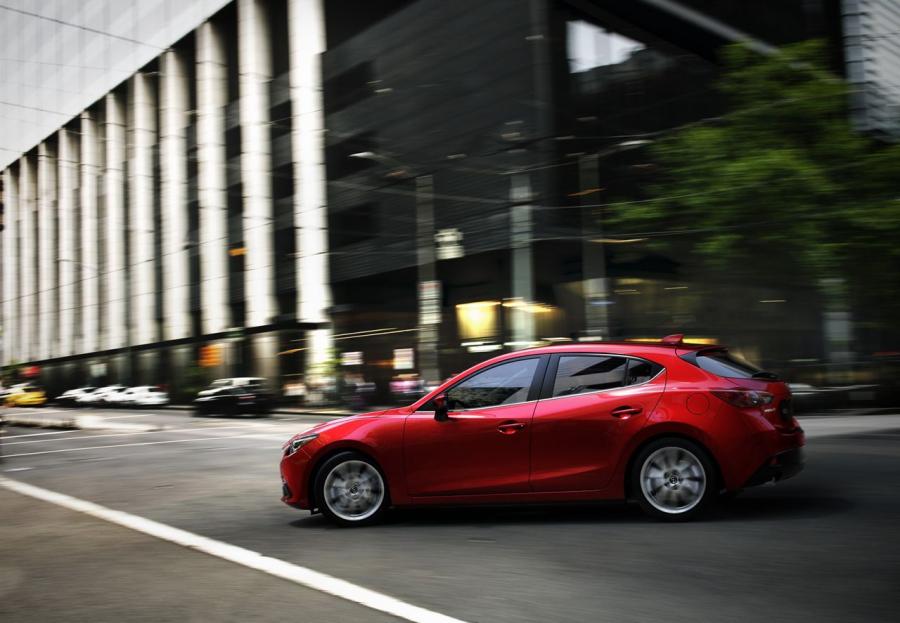  Mazda3 Hatchback 2014 года  (фото 64 из 131)